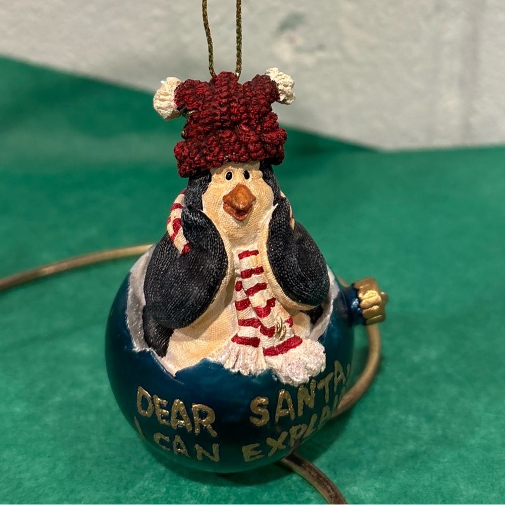 Vintage Boyds Collection penguin holiday ornament 2004